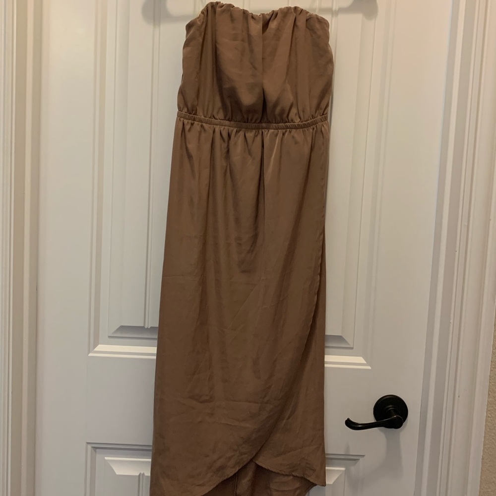 Strapless brown midi dress